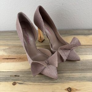 Betsey Johnson Nobble Sparkle Heels in Champagne Size 7